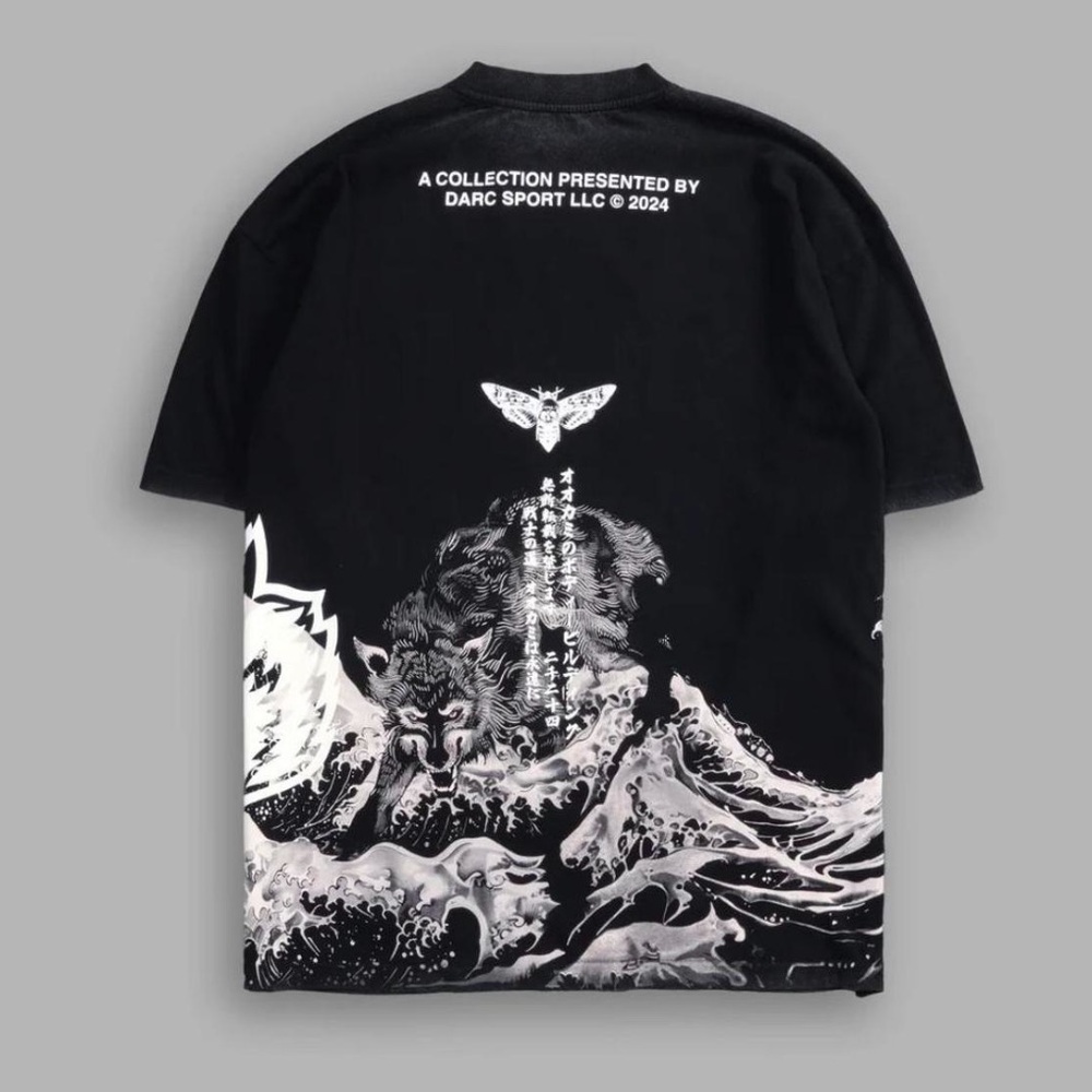 Darc sport bushido chapter 1 Shinigami "Side By Side"
Oversized Tee in Black